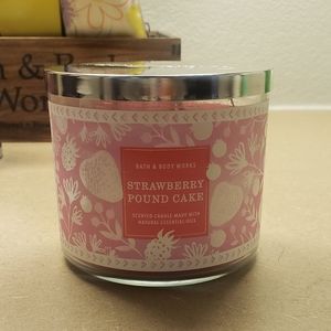 3 wick candle